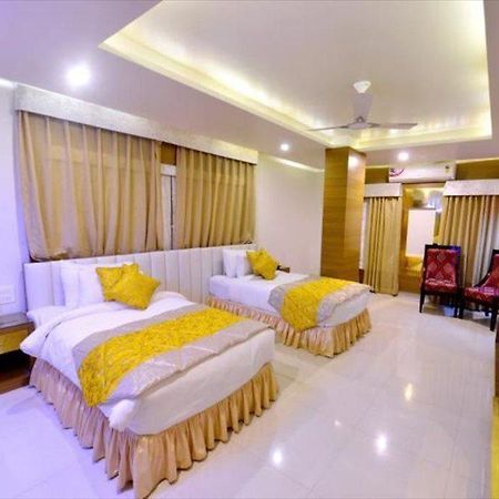Hotel Mk Vivanta Gwalior Eksteriør billede