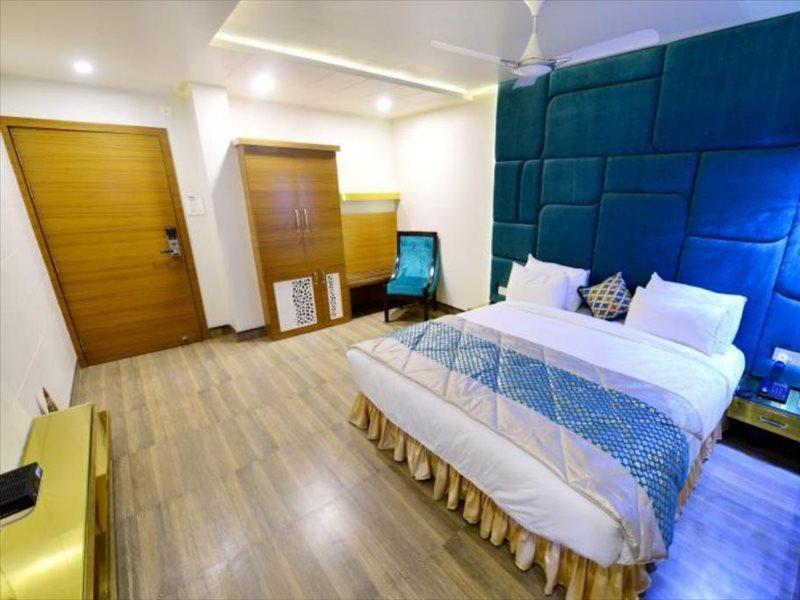 Hotel Mk Vivanta Gwalior Eksteriør billede