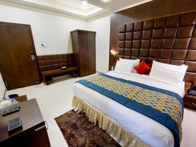 Hotel Mk Vivanta Gwalior Eksteriør billede
